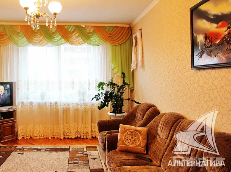 Mieszkanie 4 pokoi 80 m² Brześć, Białoruś