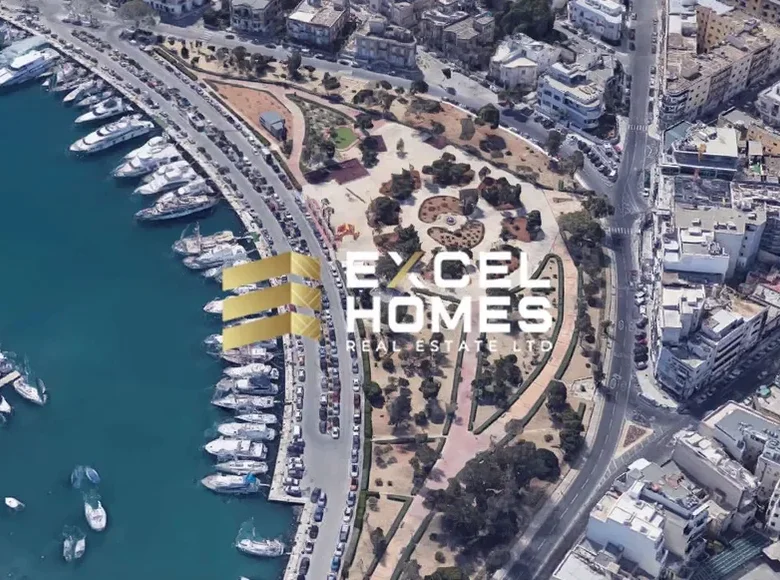 Penthouse  Gżira, Malta