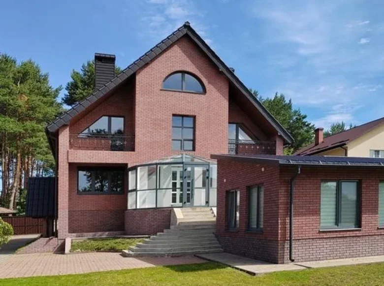 4 bedroom house 389 m² Muchaviecki sielski Saviet, Belarus