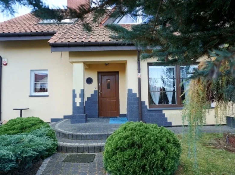 Maison 143 m² Gutkowo, Pologne