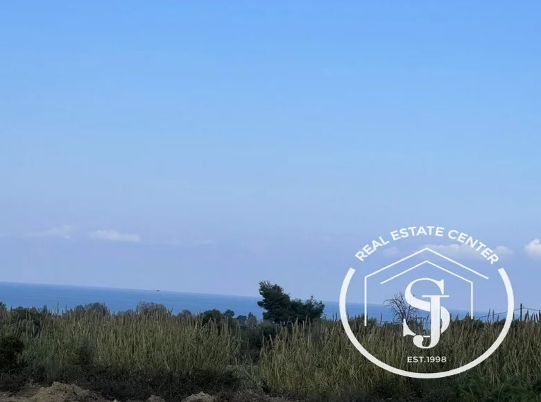 Producción 9 438 m² en Pefkochori, Grecia