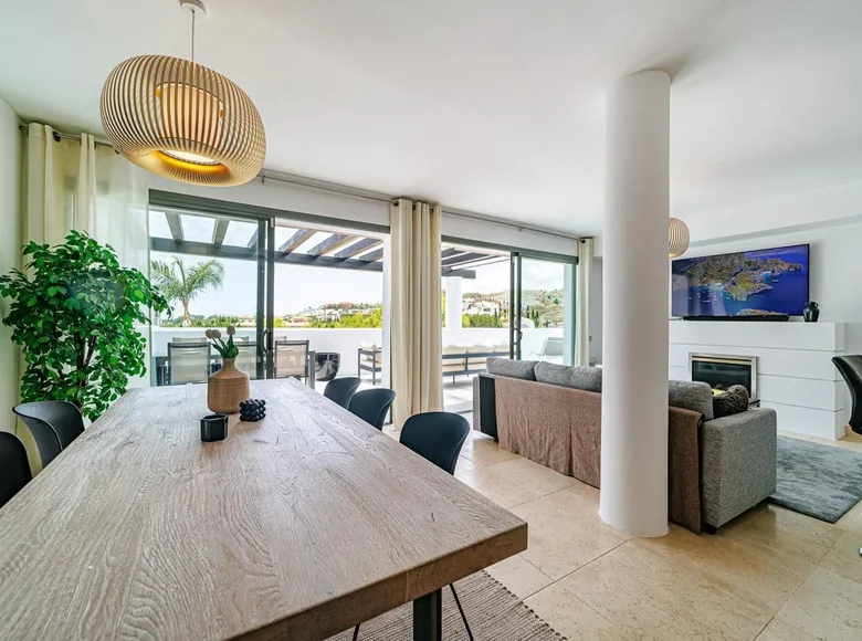 Квартира 2 спальни 134 м² Михас, Испания