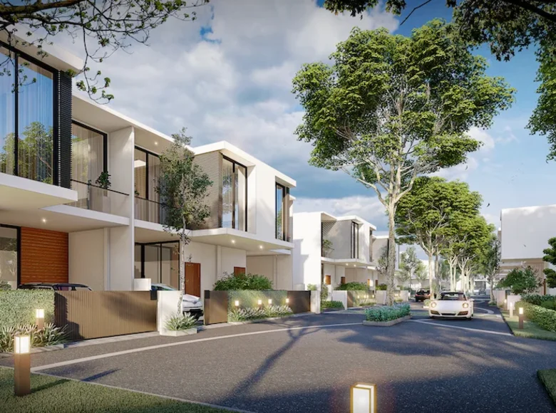 Таунхаус 4 спальни 180 м² Паттайя, Таиланд