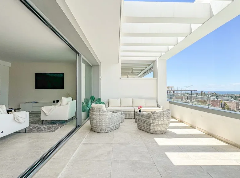 Mieszkanie 3 pokoi 183 m² Altea, Hiszpania