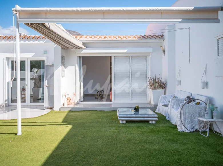 2 bedroom bungalow  Miraverde, Spain