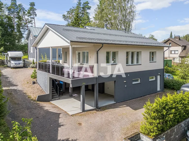 3 bedroom house 124 m² Helsinki sub-region, Finland