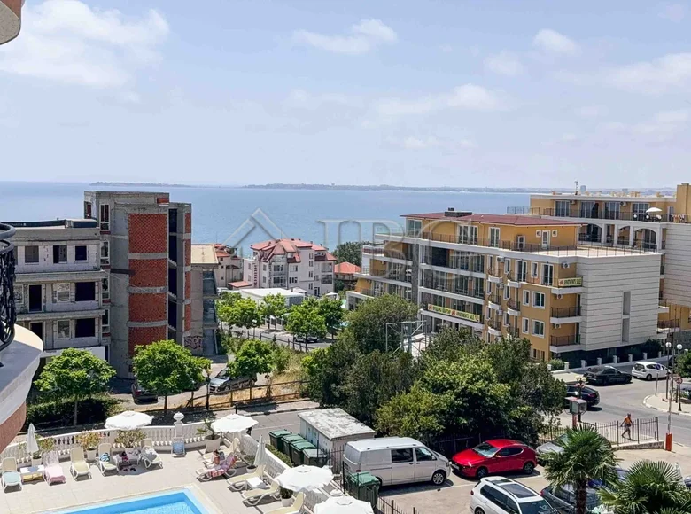 Квартира 2 комнаты 77 м² Святой Влас, Болгария