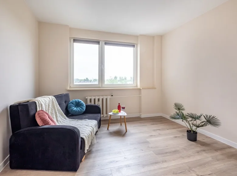 2 room apartment 35 m² Poznan, Poland