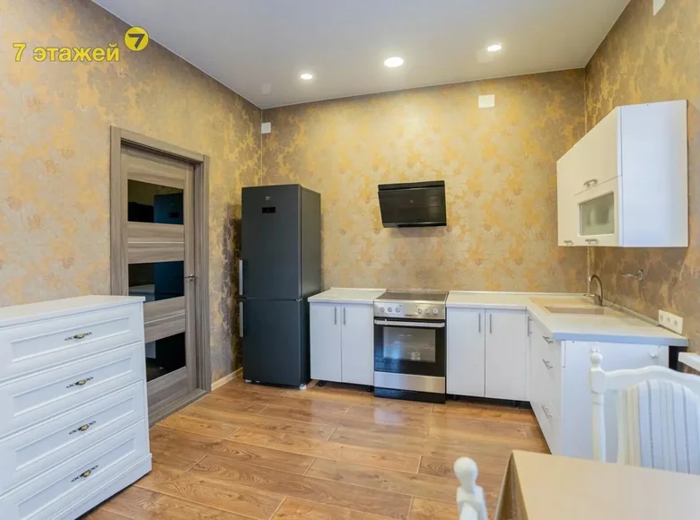 Wohnung 124 m² Saslauje, Belarus