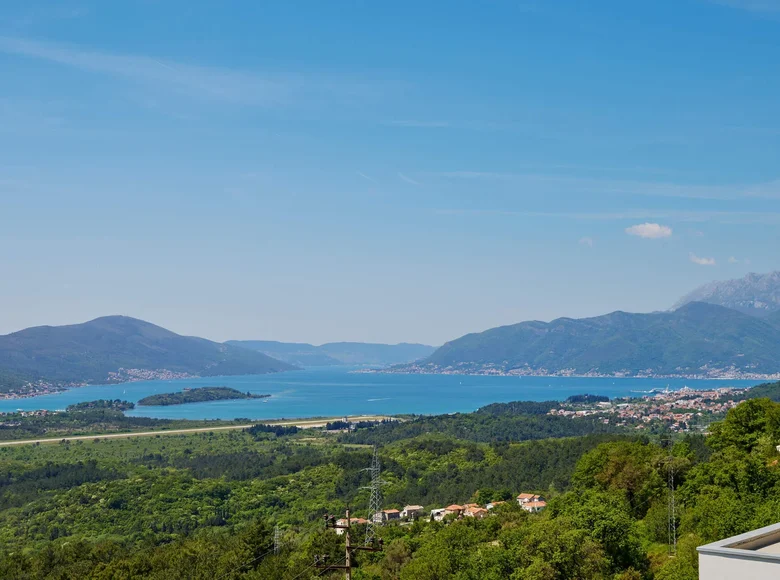 Villa de 6 habitaciones 233 m² Kotor, Montenegro