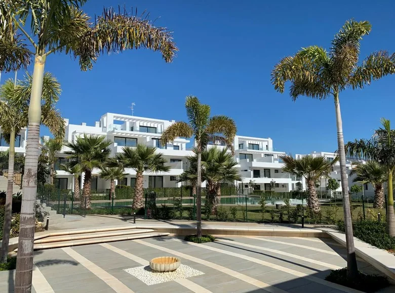 2 bedroom penthouse 201 m² Estepona, Spain