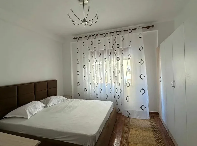 Квартира 2 комнаты 65 м² Дуррес, Албания