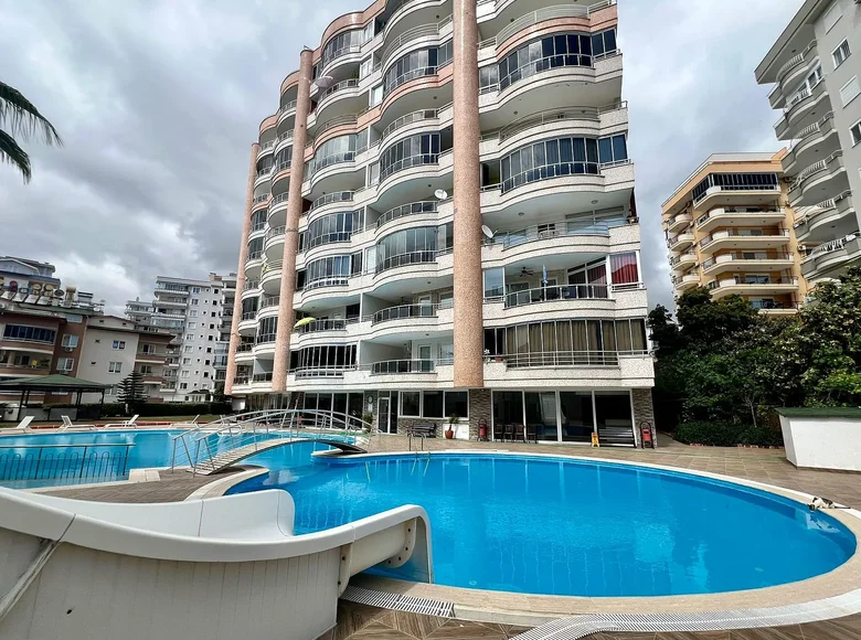 Mieszkanie 3 pokoi 125 m² Karakocali, Turcja