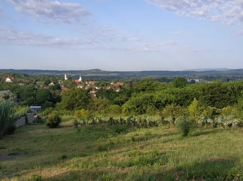 Land 954 m² Veresegyhaz, Hungary