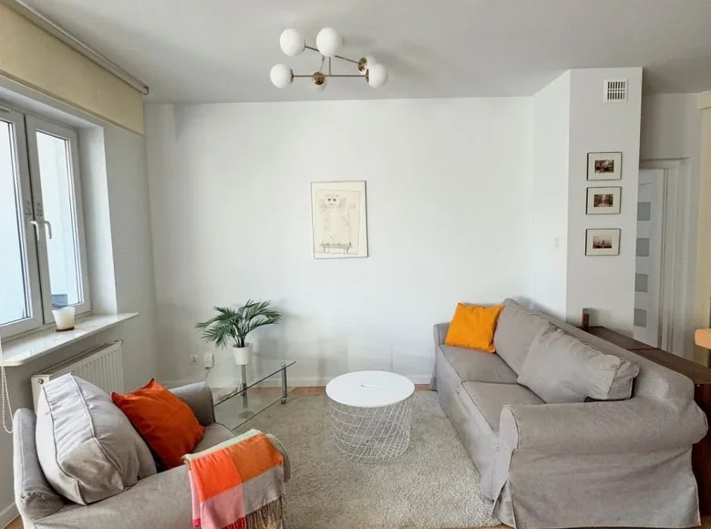 2 room apartment 59 m² in Warsaw, Poland