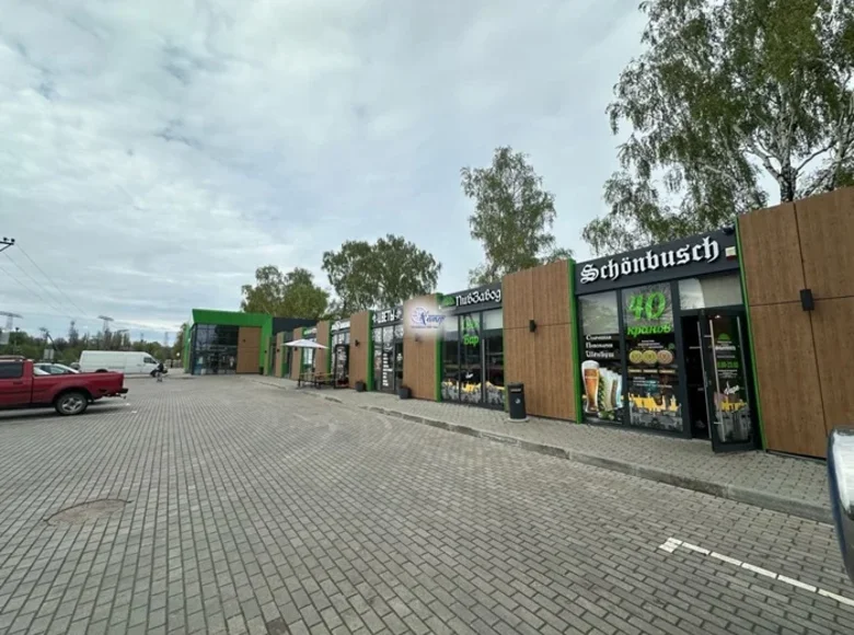 Commercial property 757 m² in Yantarny, Russia