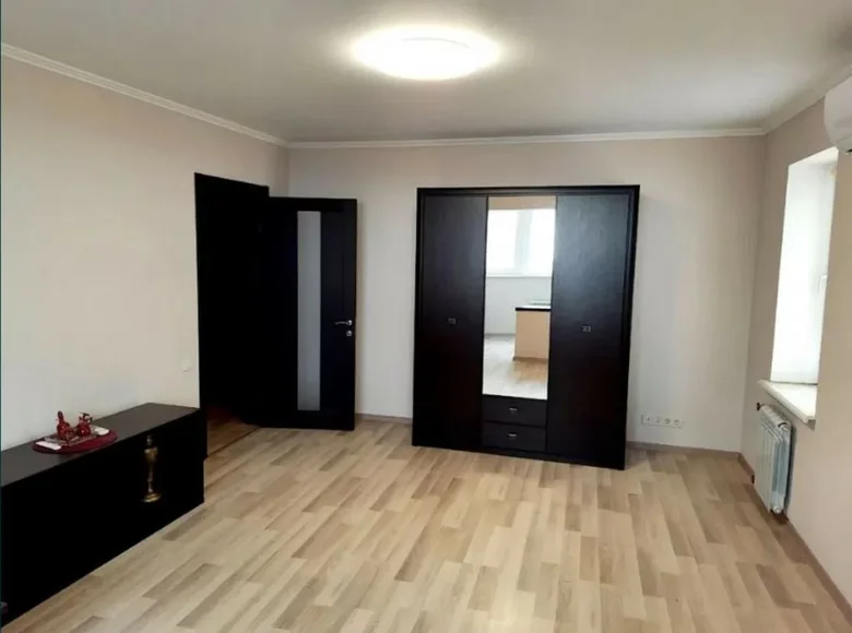 Wohnung 4 Zimmer 80 m² Odessa, Ukraine