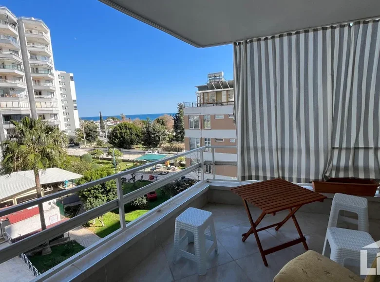 3 room apartment 90 m² Erdemli, Turkey