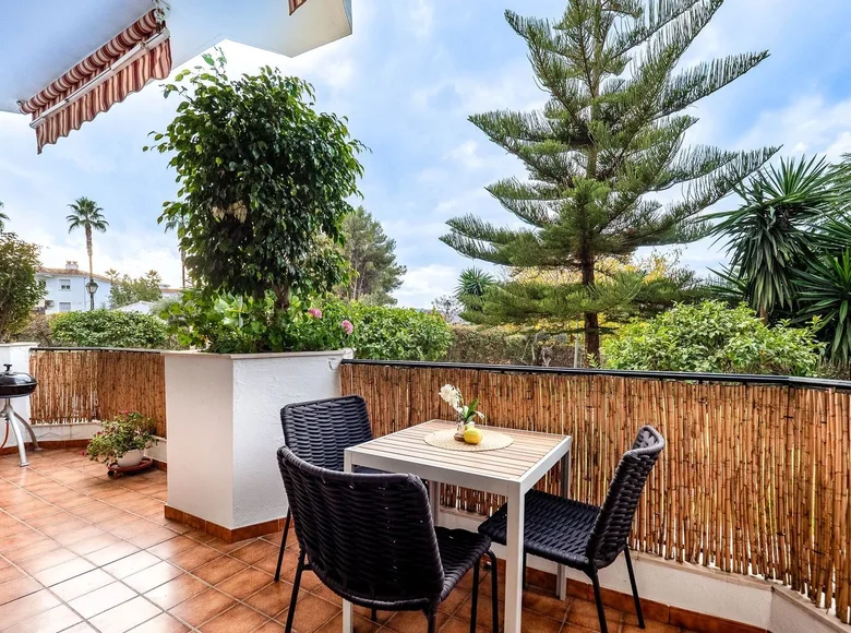 Квартира 4 спальни 100 м² Alhaurin el Grande, Испания