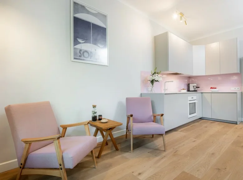 3 room apartment 72 m² in Warsaw, Poland