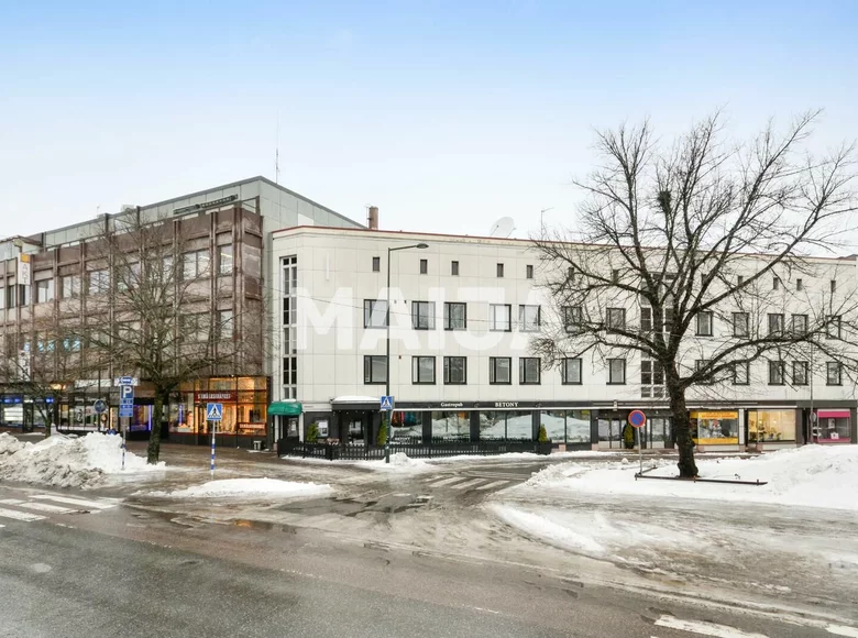 Mieszkanie 24 pokoi 698 m² Kouvolan seutukunta, Finlandia