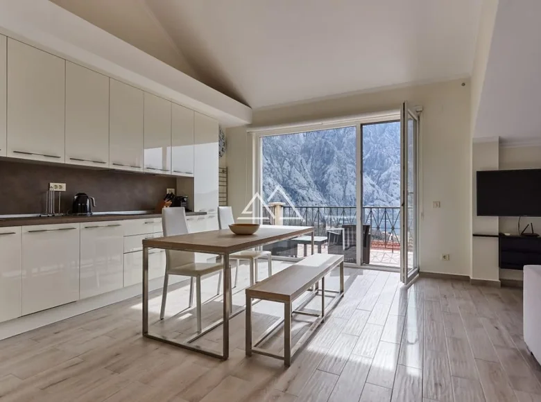 Mieszkanie 2 pokoi 77 m² Donji Orahovac, Czarnogóra