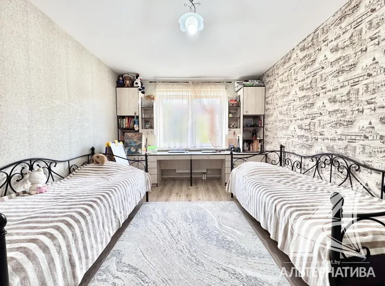 Mieszkanie 3 pokoi 77 m² Brześć, Białoruś
