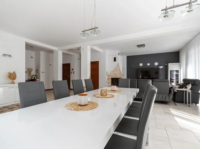 Maison 8 chambres 360 m² Varsovie, Pologne