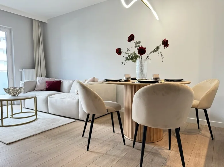 Квартира 3 комнаты 49 м² Познань, Польша