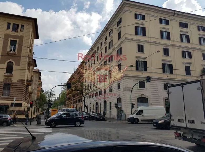 Apartamento 2 habitaciones 125 m² Roma, Italia