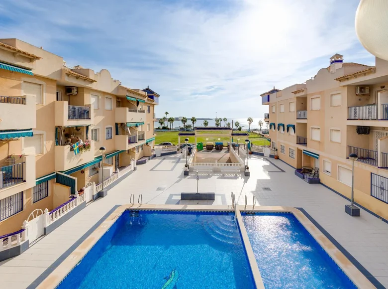 Apartamento 4 habitaciones 93 m² Torrevieja, España