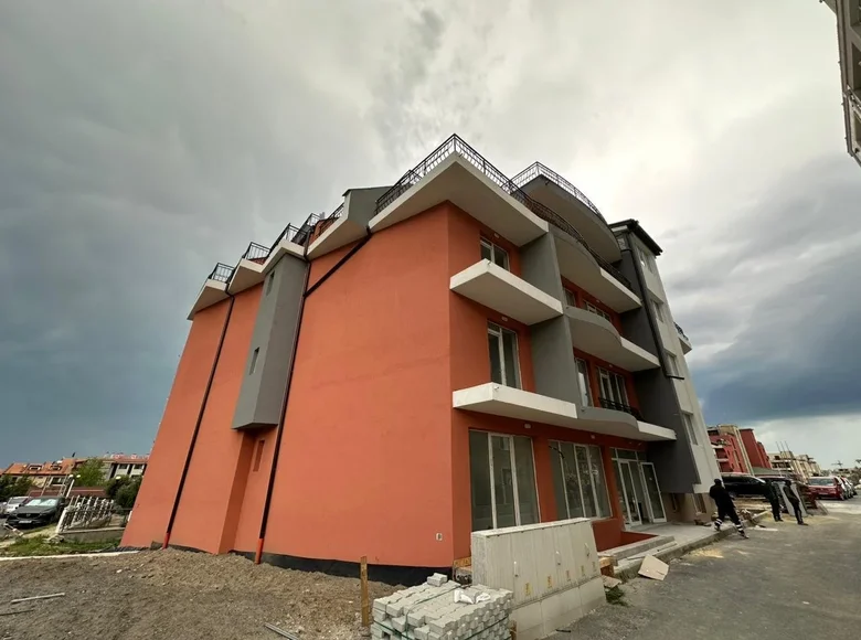 Квартира 1 спальня 76 м² Святой Влас, Болгария