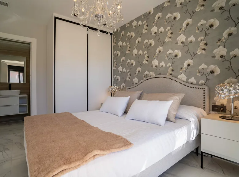 Квартира 2 спальни 70 м² Orihuela, Испания