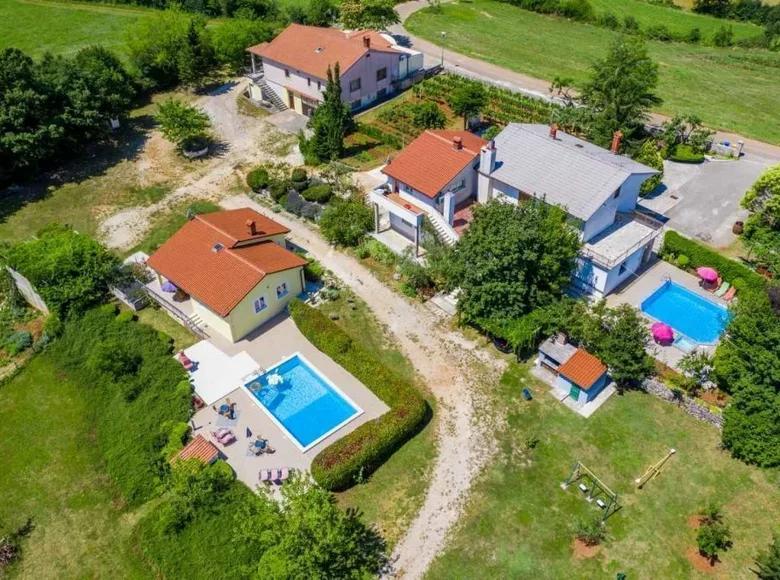 Villa 9 Schlafzimmer 630 m² Rovinj, Kroatien