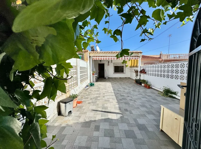 Casa 4 habitaciones  Torrevieja, España