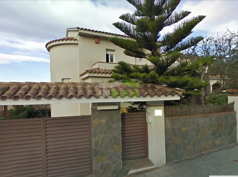 Haus 350 m² Calafell, Spanien