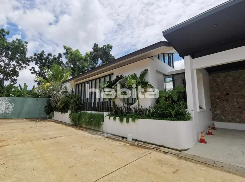 3 bedroom villa 438 m² Phuket, Thailand