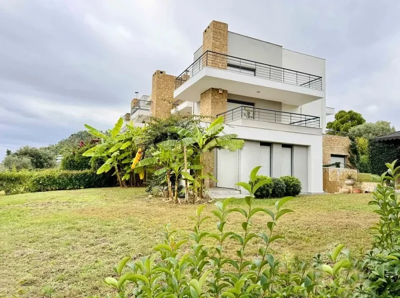 3 bedroom apartment 115 m² Kalandra, Greece