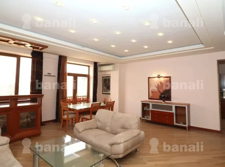 3 bedroom apartment 150 m² Yerevan, Armenia