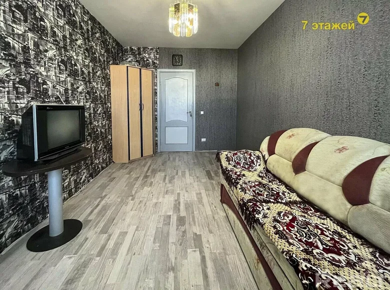 Mieszkanie 4 pokoi 81 m² Mińsk, Białoruś