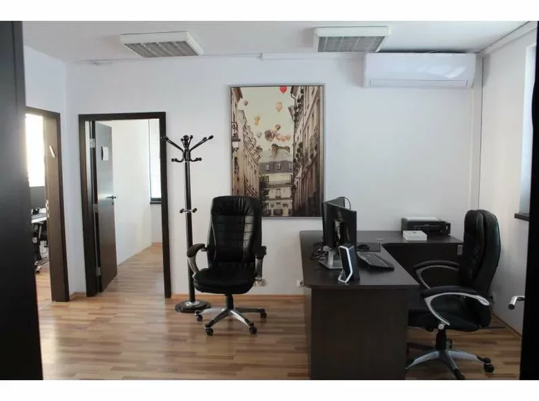 Oficina 260 m² en Sofía, Bulgaria