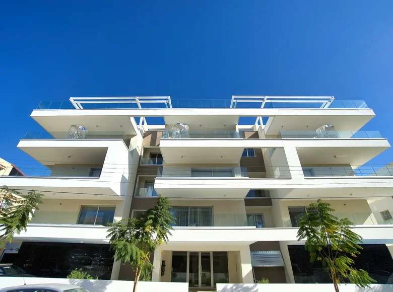 Mieszkanie 2 pokoi 96 m² Limassol, Cypr