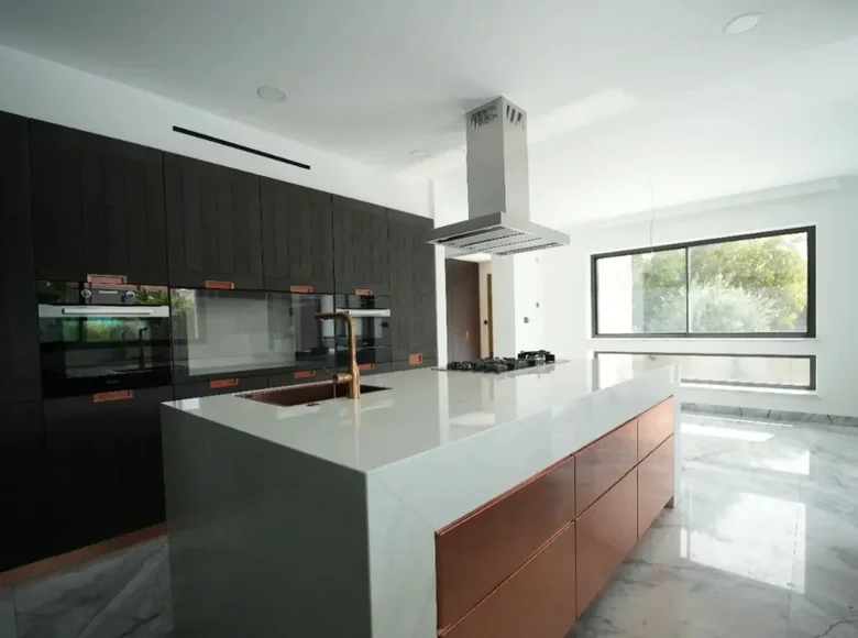Дом 6 спален 550 м² муниципалитет Лимасол, Кипр