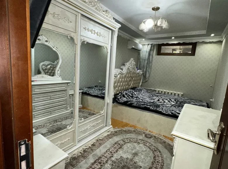 Квартира 4 комнаты 68 м² Ташкент, Узбекистан