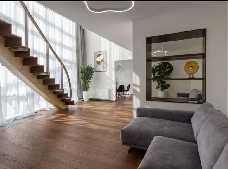 Wohnung 3 zimmer 229 m² Riga, Lettland
