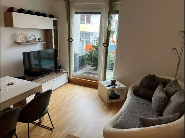 Penthouse 3 rooms  Graz, Austria