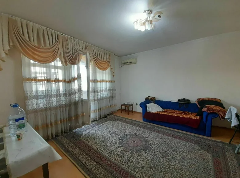 Kvartira 3 xonalar 70 m² Toshkentda