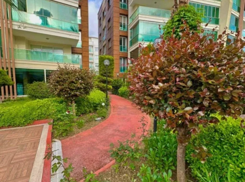 3 room apartment 125 m² Oba, Turkey