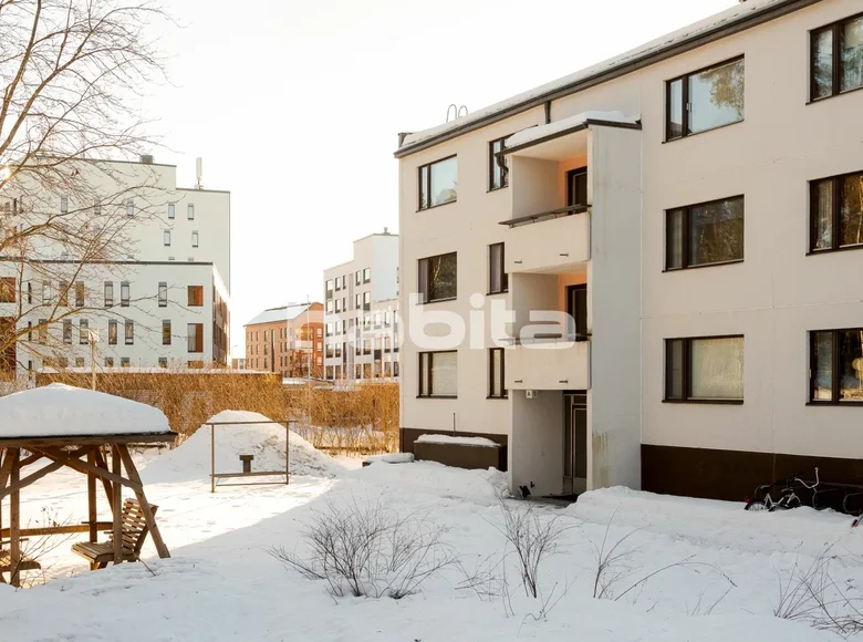 Mieszkanie 3 pokoi 77 m² Palokka, Finlandia