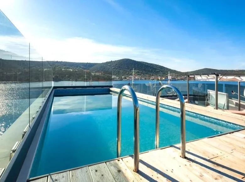 villa de 5 chambres 330 m² Trogir, Croatie